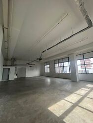 Hh @ Kallang (D13), Factory #560752221